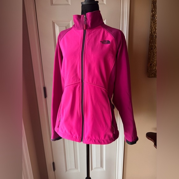 The North Face Women's Pink & Purple Shellrock Jacket - Picture 7 of 12